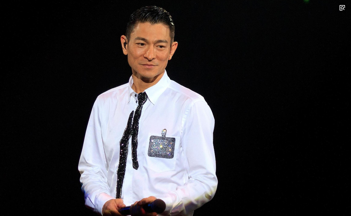 刘德华宣布当导演：过去十年写了不少剧本，20岁就有的导演梦终于要兑现了